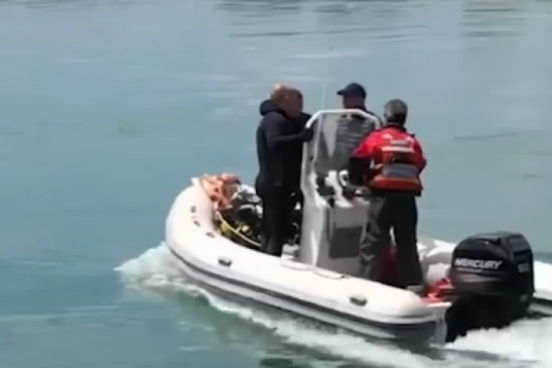 POJAVIO SE NOVI SNIMAK SA REKE BOJANE! Nastavlja se potraga za telima Alme i njene dece (VIDEO)