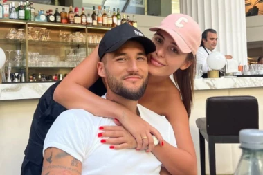 ANASTASIJA I GUDELJ SLAVE U ŠPANIJI: Ispoštovani svi OBIČAJI, okupila se cela PORODICA!  (FOTO)