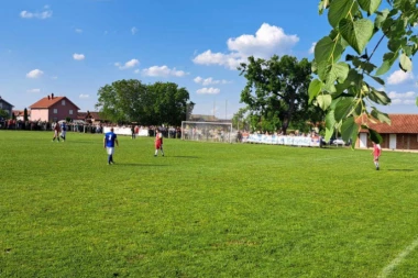 FANTASTIČAN DERBI U BAČINCU: Lider je "pao" na najtežem gostovanju u ligi! (VIDEO)