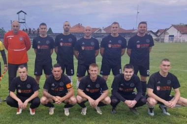 NAJVEĆE IZNENAĐENJE KUPA FS JABLANIČKOG OKRUGA: Ekipa Derbi 2016 Vlase sanja velike snove ove sezone!