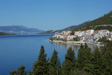 MORSKA IDILA: Zaboravite na sve brige u prelepom Neumu