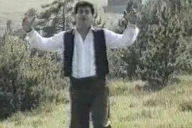 PREMINUO NAŠ PEVAČ: Bio je rekorder po brojnu snimljenih pesama sa TRUBAČIMA, poznato vreme i mesto SAHRANE!