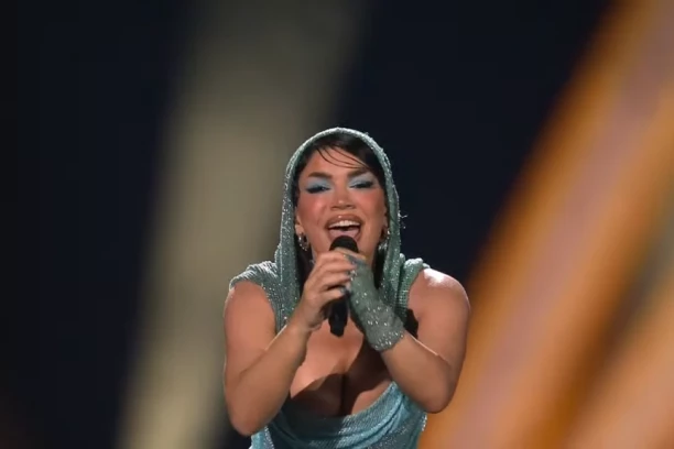 ALBANSKA PREDSTAVNICA ŽELELA DA SE TAKMIČI ZA RUMUNIJU NA EVROVIZIJI: Otac joj je političar, ove detalje niko ne zna o njoj!