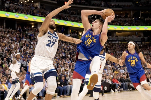 DENVER U VELIKOM PROBLEMU PRED MEČ SA MINESOTOM: Jokiću i Nagetsima ovo nikako ne ide u korist!