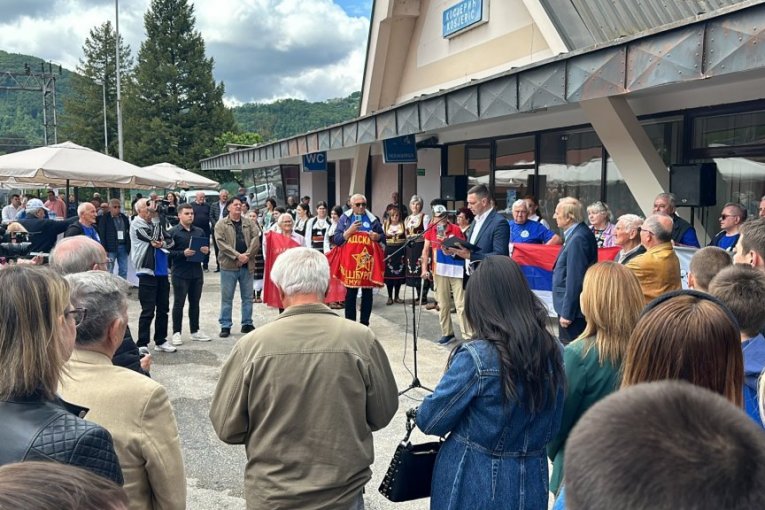 re 50 godina izgradjena pruga Beograd - Bar 