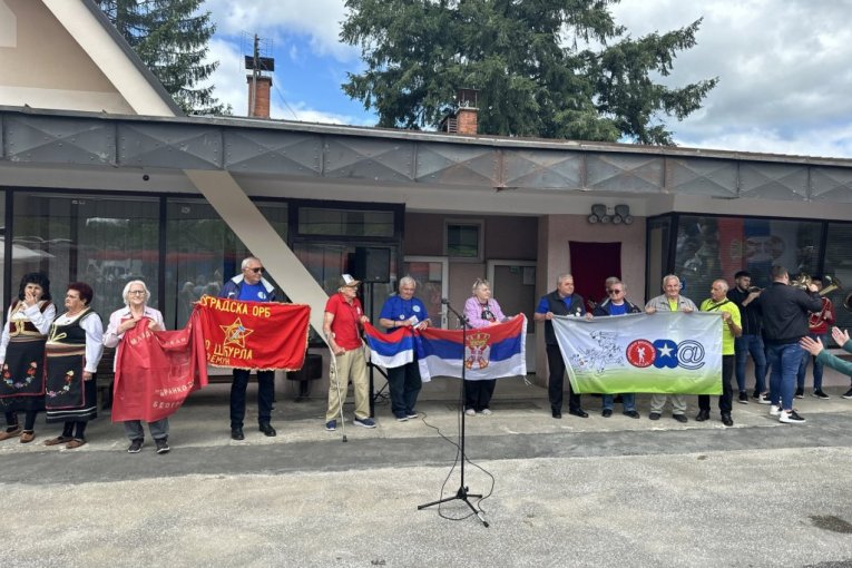 re 50 godina izgradjena pruga Beograd - Bar 