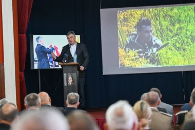 MILANOVIĆ PORUČIO IZ BRČKOG: "Ratni sukob Bošnjaka i Hrvata je jedna od većih katastrofa"