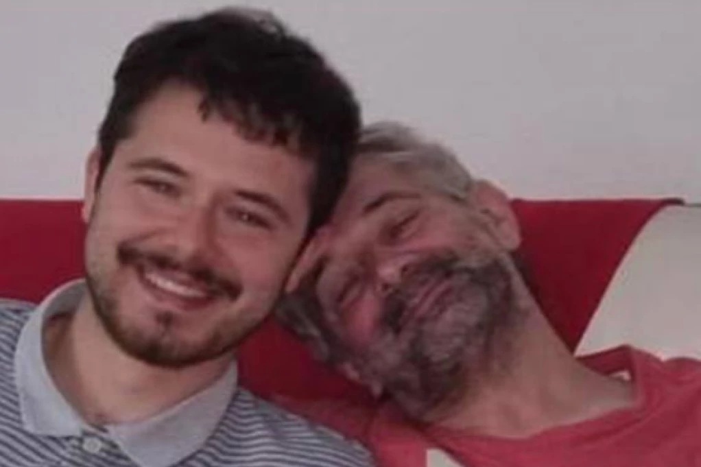 "KADA SAM VIDEO MRTVOG SINA, PAO SAM NA KOLENA I PITAO - ZAŠTO ON, A NE JA!" Potresne reči oca mladića koji je pronađen mrtav u Švajcarskoj - Osećaj da si umrlo, a živ si...