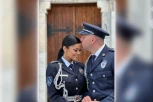 "KADA IH PODELITE, SNOVI SU LEPŠI": Fotografija koja će vas raznežiti, pripadnici MUP-a se venčali u uniformi! (FOTO)