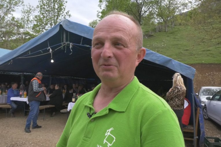 Goran kupio 16 krava i napravio veselje za 300 ljudi