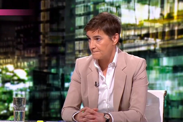 "Zahvaljujući predsedniku Vučiću mi smo uspeli..."! Ana Brnabić o značaju dolaska Si Đinpinga i dobrih odnosa sa Kinom! "BIVŠA VLAST BILA SAMO KAMEN OKO VRATA GRAĐANIMA"!