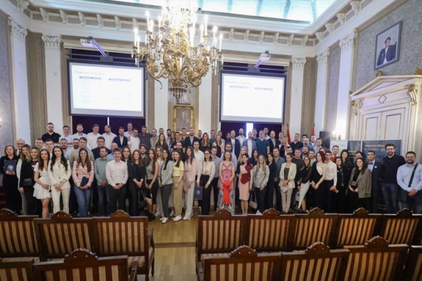 NAJPERSPEKTIVNIJI SMER U SRBIJI PROSLAVIO JUBILEJ: 20 godina Odseka za softversko inženjerstva na ETF-u