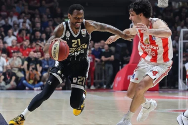 ZVEZDA POVELA PROTIV PARTIZANA U FINALU ABA POSLE TRILERA! ZAVRŠNICA ZA INFARKT U PIONIRU! Crno-beli ostali nadomak brejka!