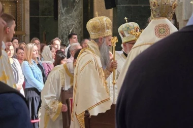 "PRE ILI KASNIJE OTVORIĆE SE VRATA PEĆKE PATRIJARŠIJE" Oglasio se patrijarh Porfirije nakon što mu je zabranjen ulazak na Kosovo i Metohiju