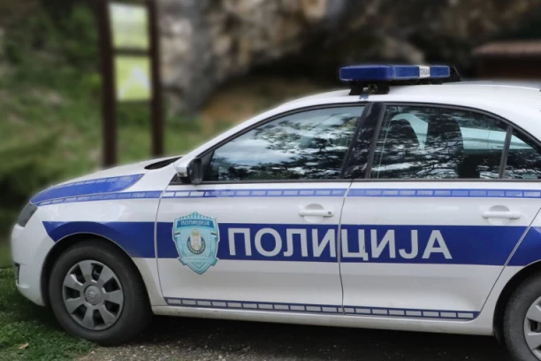 HAPŠENJE ZBOG PREVARE U LESKOVCU: Ugovarali prevoz robe lažno se predstavljajući?!