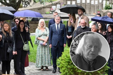 SAHRANJEN SVETOMIR ARSIĆ BASARA: Ministar kulture Nikola Selaković održao dirljiv govor