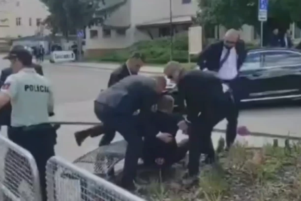 "NA IVICI GRAĐANSKOG RATA" Dramatičan apel slovačkog ministra unutrašnjih poslova (VIDEO)