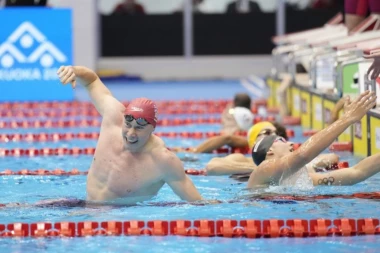 SPEKTAKL U BEOGRADU: Evropsko prvenstvo u vodenim sportovima na bazenima i na Adi Ciganliji