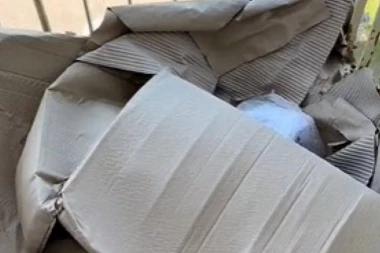 PRIMIO STANARE PA GORKO ZAŽALIO Kada je video šta su ostavili za sobom, oprostio se od normalnog života! (VIDEO)