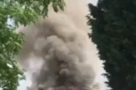 GORI RUSKI AERODROM: Vatrogasne ekipe krenule u akciju (VIDEO)