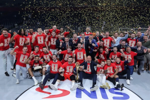 OZVANIČEN RASTANAK NA MALOM KALEMEGANU! Tandem NAPUSTIO Zvezdu!