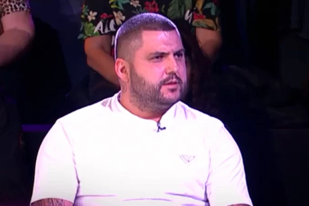 ASMIN DURDŽIĆ OSRAMOĆEN PRED CELOM NACIJOM: Održana mu LEKCIJA koju će pamtiti do kraja života - ovo je ponižavajuće!