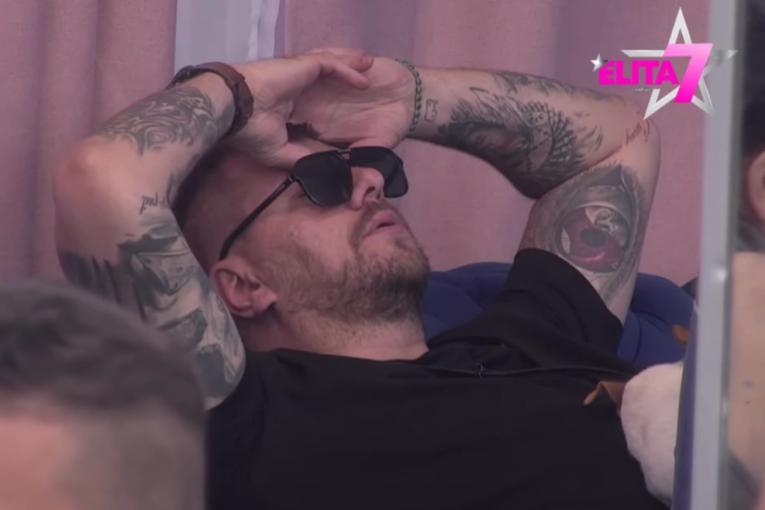 Janjuš tokom suočavanja Aneli i Asmina Elita 7 Zadruga