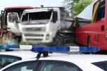 STRAVIČAN UDES KAMIONA I AUTOBUSA! Ima poginulih!