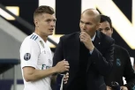 TONI KROS U STILU ZINEDINA ZIDANA: Nemac na sličan način završava karijeru kao legendarni Francuz!