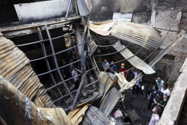 TAJFUN ODNEO PREKO 200 ŽIVOTA! Alarmantno stanje - preko 100 ljudi se vodi kao nestalo, ogroman je broj povređenih!