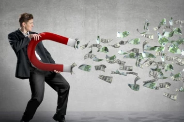 4 ZNAKA ĆE PLIVATI U NOVCU OVOG LETA: Proverite da li ste među njima