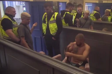 OBEZBEĐENJE ELITE MUNJEVITO ULETELO U BELU KUĆU: Hitna reakcija Velikog šefa, učesnik napravio HAOS!