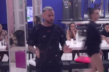 ŠA OCRNIO MIONU UŽIVO U PROGRAMU: Ne može da PREBOLI to što je ODBRANILA Stanislava! DRAMA!