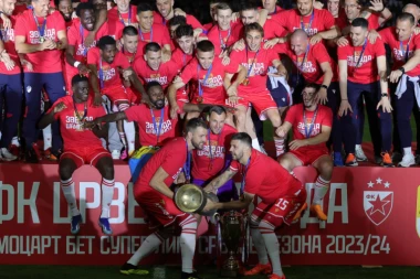 ZVEZDA POBEDOM OKONČALA SEZONU: Crveno-beli slave titulu, Čukarički ostao bez Evrope!