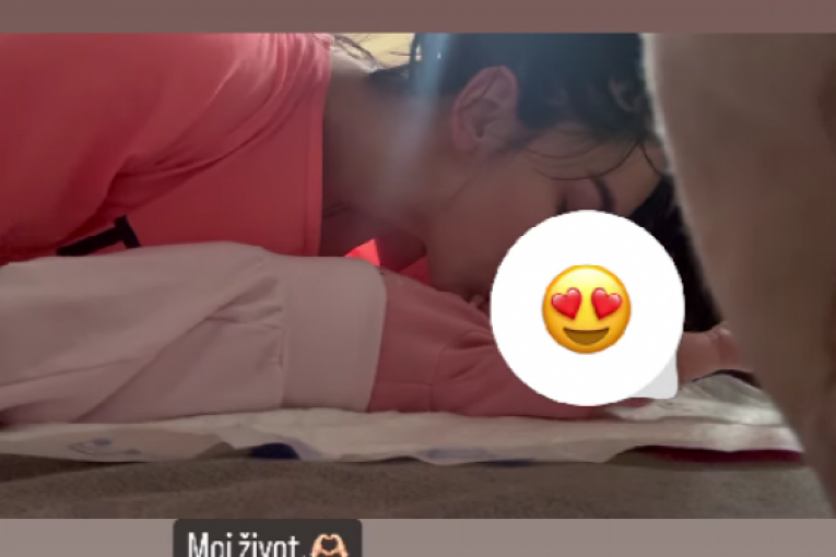 Aleksandra Nikolić sa ćerkom