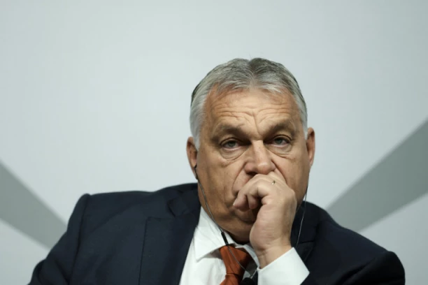 ŠTA SAD OVO ZNAČI?: Viktor Orban stao rame uz rame sa Stoltenbergom i poručio OVO UKRAJINI!
