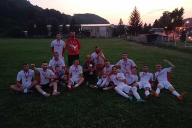 "SLAJO OVA POBEDA JE ZA TEBE, TVOJ KLUB BRAĆA NEDIĆ 1804": Fenomenalna partija tima iz Osečine uz jako bitnu poruku nakon trijumfa!