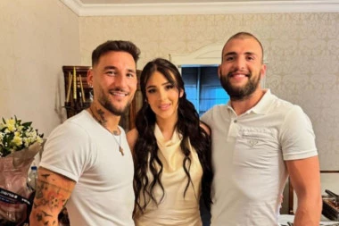 U OVOJ HALJINI SE UDALA ANASTASIJA RAŽNATOVIĆ: Evo šta je nosila Cecina ćerka