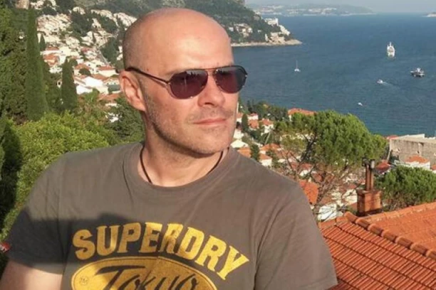 OVO JE MUŠKARAC KOJI JE ZAKOPAO OCA U DVORIŠTU U ZEMUNU: Morbidni detalji zločina - menjao ime, bio u zatvoru (FOTO)