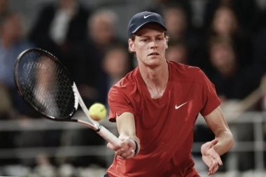 JANIK SINER - DOPING ZLOČIN BEZ KAZNE: Kako se Italijan izvukao sa mizernim posledicama