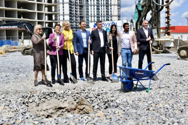 POČELA IZGRADNJA DRŽAVNE DVOJEZIČNE OSNOVNE ŠKOLE U BEOGRADU NA VODI