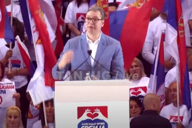 OVA IZBORNA UTAKMICA JE TEŠKA, ALI SE NE BOJIM PRETNJI: Jaka poruka predsednika Srbije u Nišu