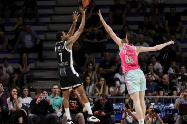 "VALJAK" MELJE MEGU! Trener Obradović nezadovoljan, URLAO na igrače!