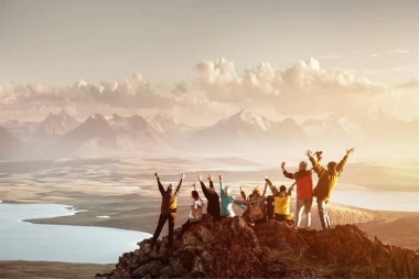 JA I JEDINO JA: Ovi horoskopski znakovi obožavaju da budu u centru pažnje!
