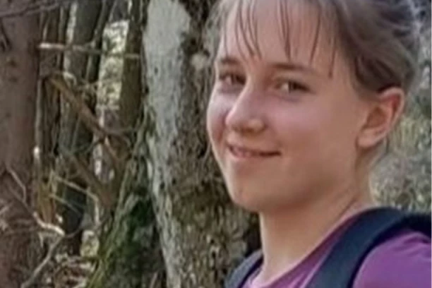 UZBUNA! NESTALA NEVOJČICA TEA JURIČ (14)! Poslednji put viđena u četvrtak ujutru!