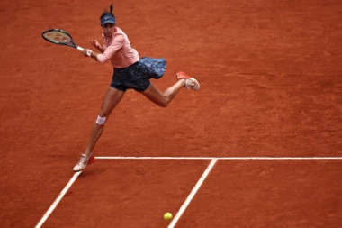 DANILOVIĆEVA NAKON ISPADANJA SA ROLAN GAROSA PORUČILA: ''Ne znam šta je ovo, stvarno je strašno!''