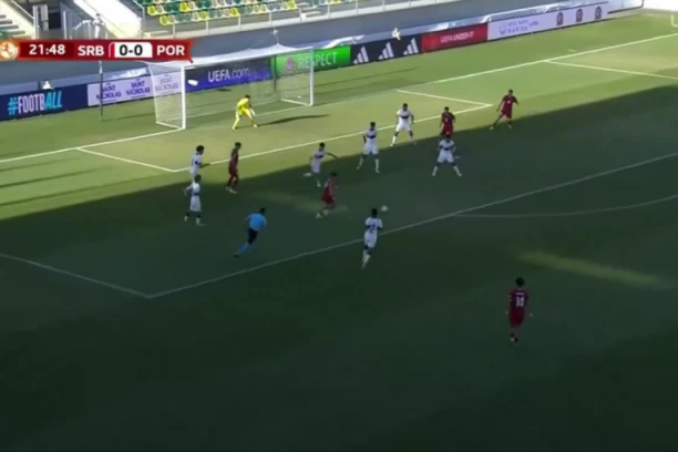 KAO BARSA U NAJBOLJIM DANIMA: Pogledajte fantastičnu akciju Orlića za gol! (VIDEO)