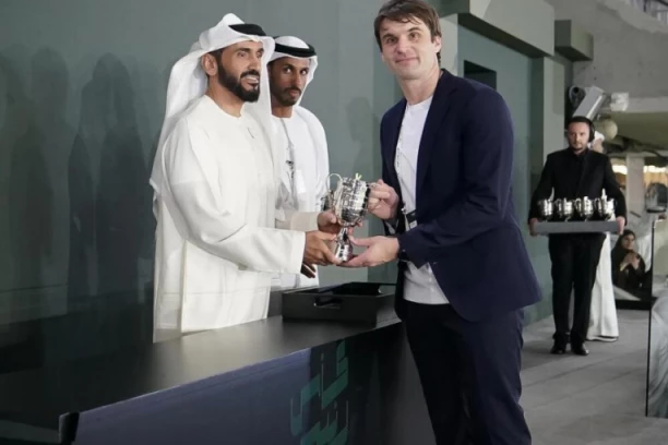 MILOJEVIĆ OSVOJIO NOVU TITULU, PA ČESTITAO ZVEZDI! Evo šta je PORUČIO svom prezimenjaku Vladanu!