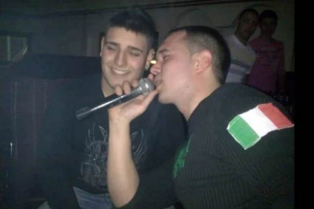 PROCURILE ŠOK SLIKE DARKA LAZIĆA: Raskrinkao ga KUM s kojim je snimio duet, sve izašlo na videlo (FOTO)