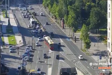 TREBA STRPLJENJA AKO PROLAZITE KROZ BEOGRAD: Prohodne sve deonice, ali sa jutarnjom gužvom!